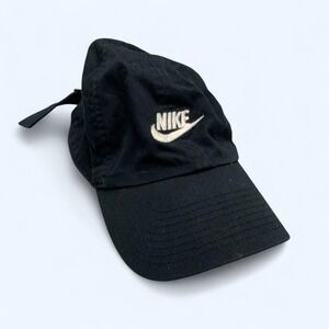 Black Nike Club Cap Dad Hat - Embroidered Logo Strapback S/M